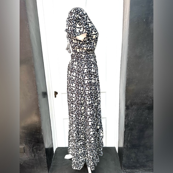 Sundress with open back and silver thread, size large - Picture 4 of 8